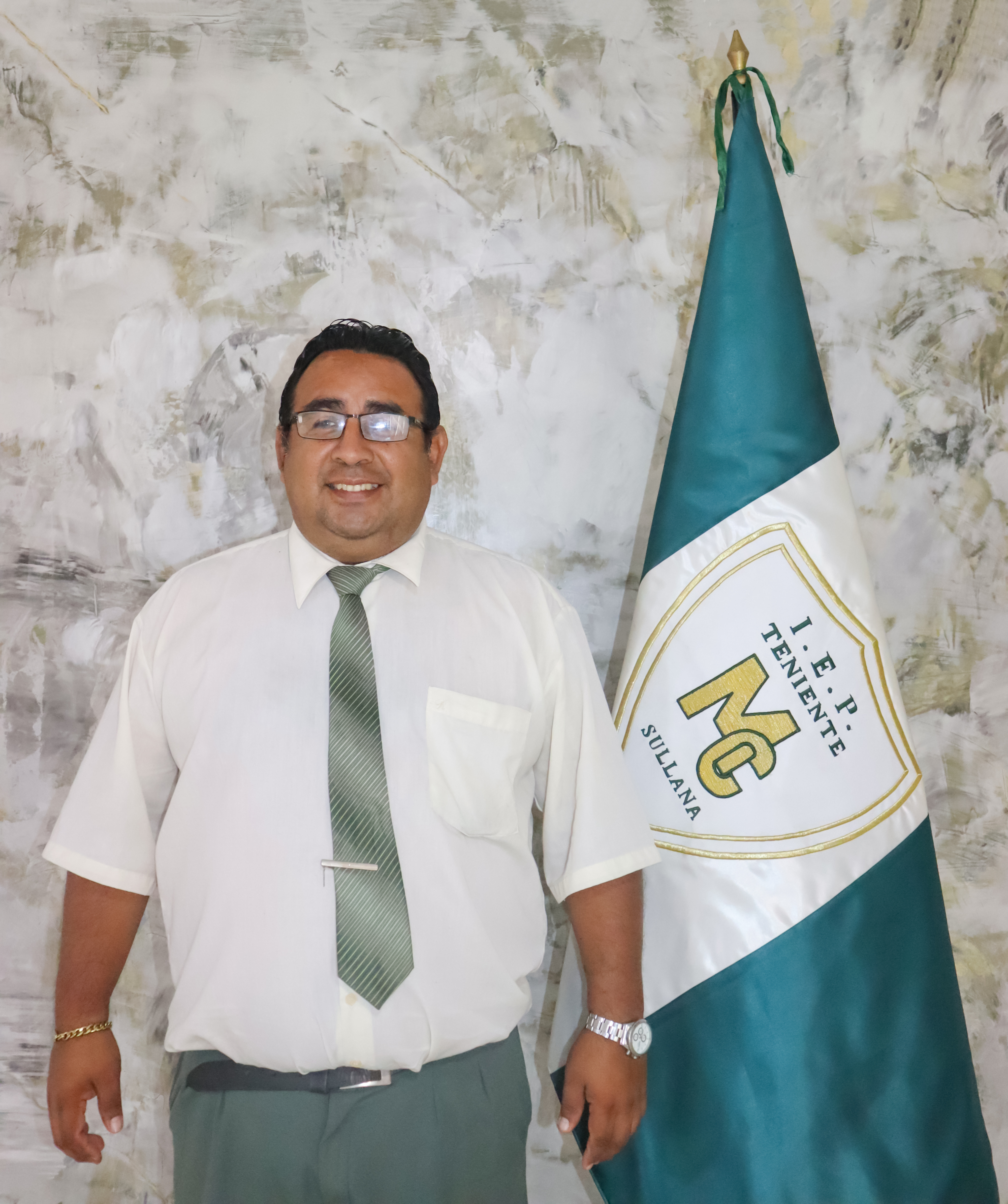 Licenciado Walther Stick Lozano Ayala, Coordinador de Estudios del Nivel Primario